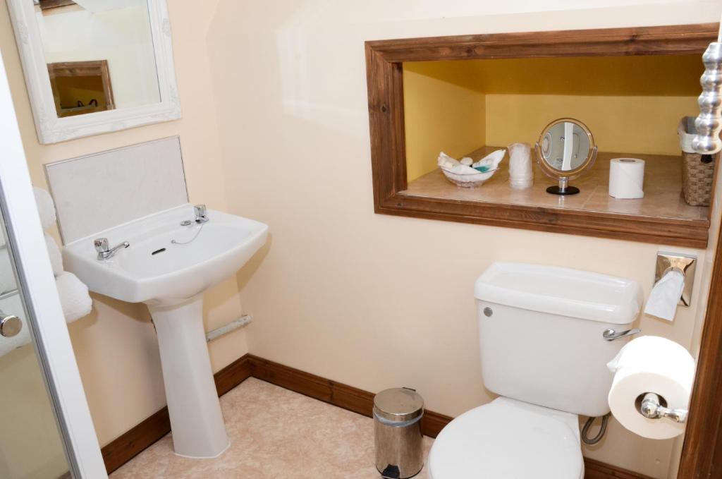 Pinewood House Hotel Whitby Ngoại thất bức ảnh